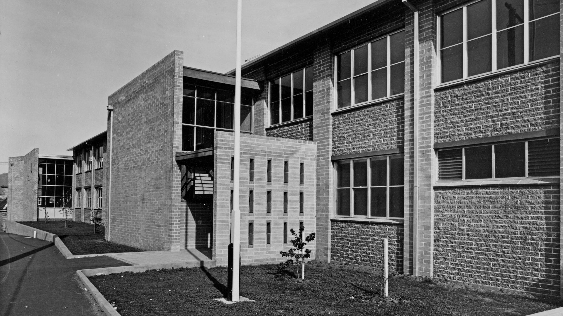 Tas That Was – Elizabeth College 1