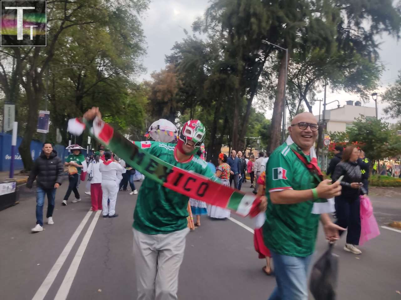 Thunder at the Azteca! - Alan's World Cup Blog #21 1